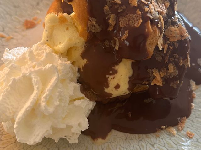 RESTAURANT LE BISTROT BASTIDE Notre profitérole Maison