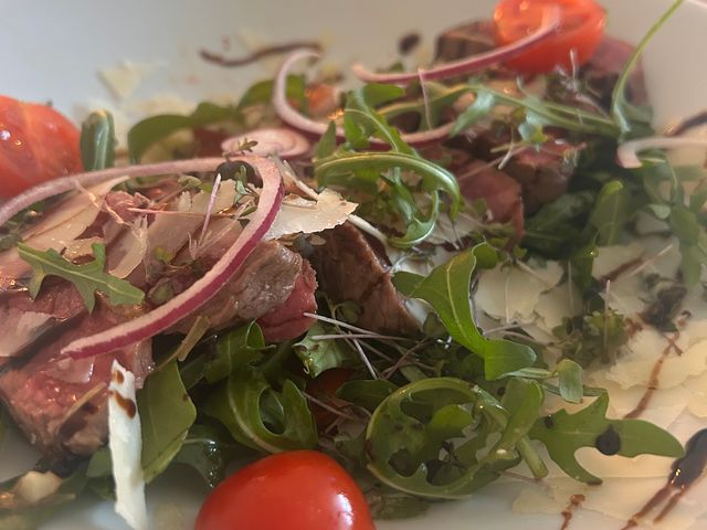 RESTAURANT LE BISTROT BASTIDE Tagliatta de Boeuf