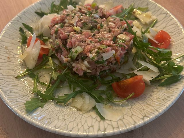 RESTAURANT LE BISTROT BASTIDE Tartare de Saumon.jpeg